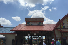 HAWAIIAN FALLS ADVENTURE PARK 2015