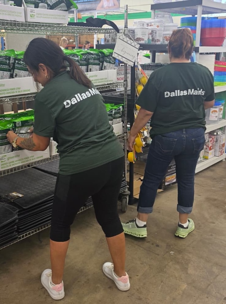 Two Dallas Maids Volunteering